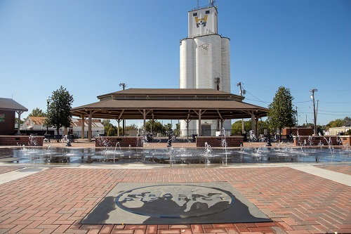 Rose District Plaza and fountain