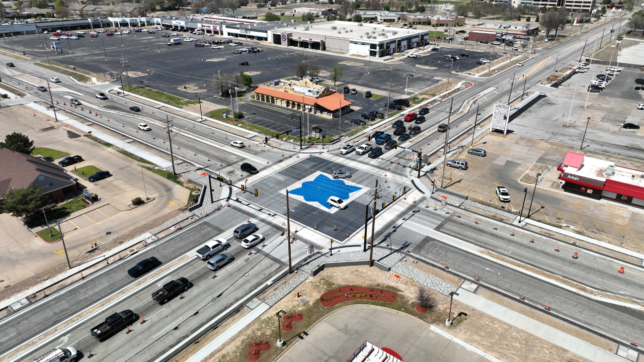 New Orleans and Elm Intersection - April 2023