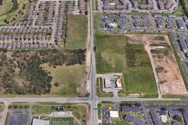 County Line Road satellite view looking north from Albany Street